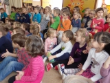Děti z Paraplíčka uvítaly jaro.