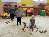 Přichází podzim - práce s kaštany 3. třída