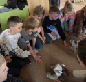Robot LOONA v MŠ - předškoláci