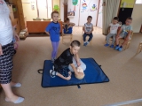 Návštěva členky Červeného kříže